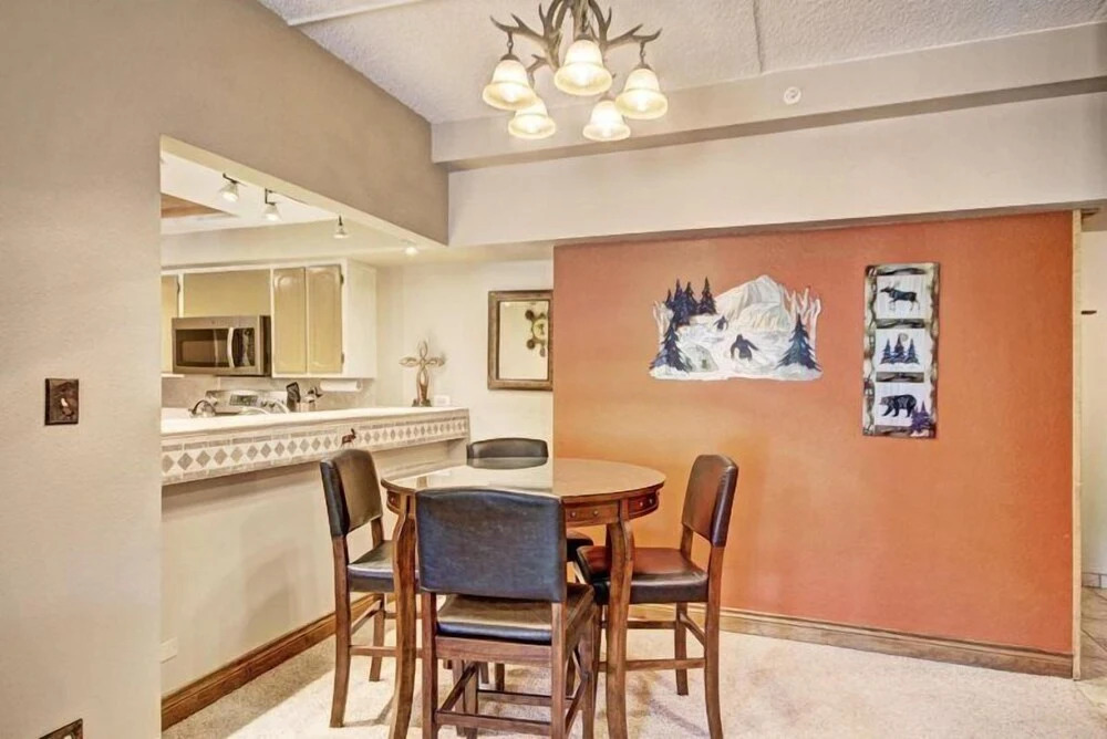 2 Bedroom Ski In, Ski Out Mountain Vacation Rental Located Next To Historic Main Street In Downtown Breckenridge