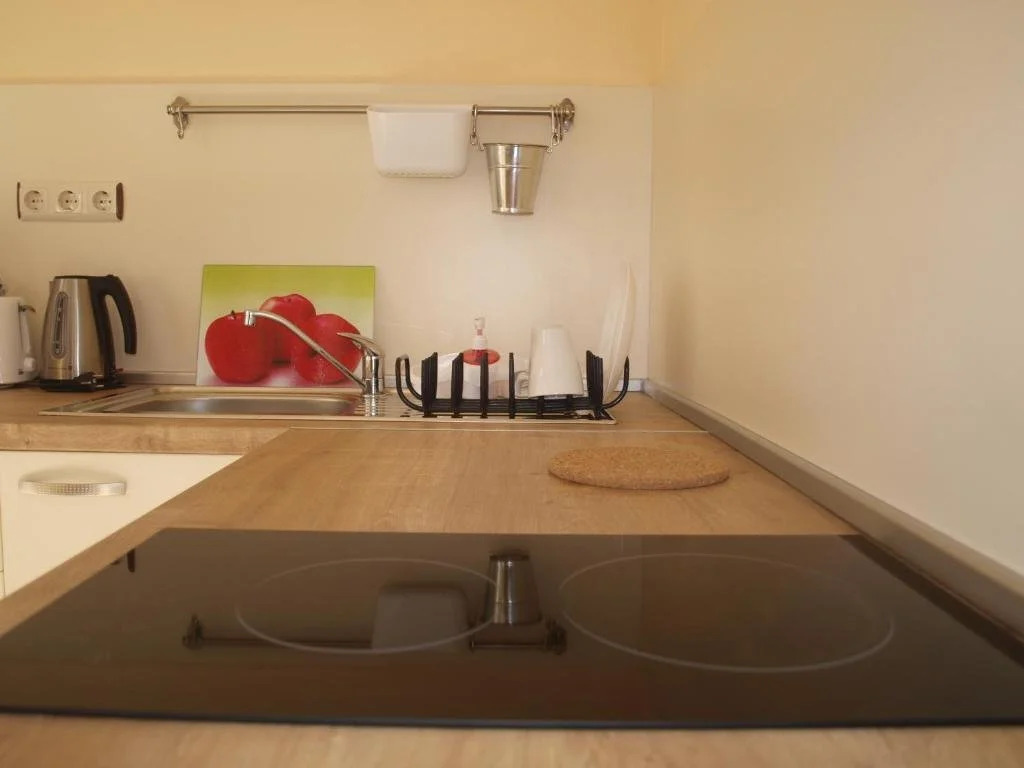 Lili Guest House
