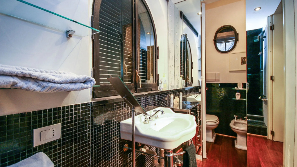 Rental in Rome Riari Garden