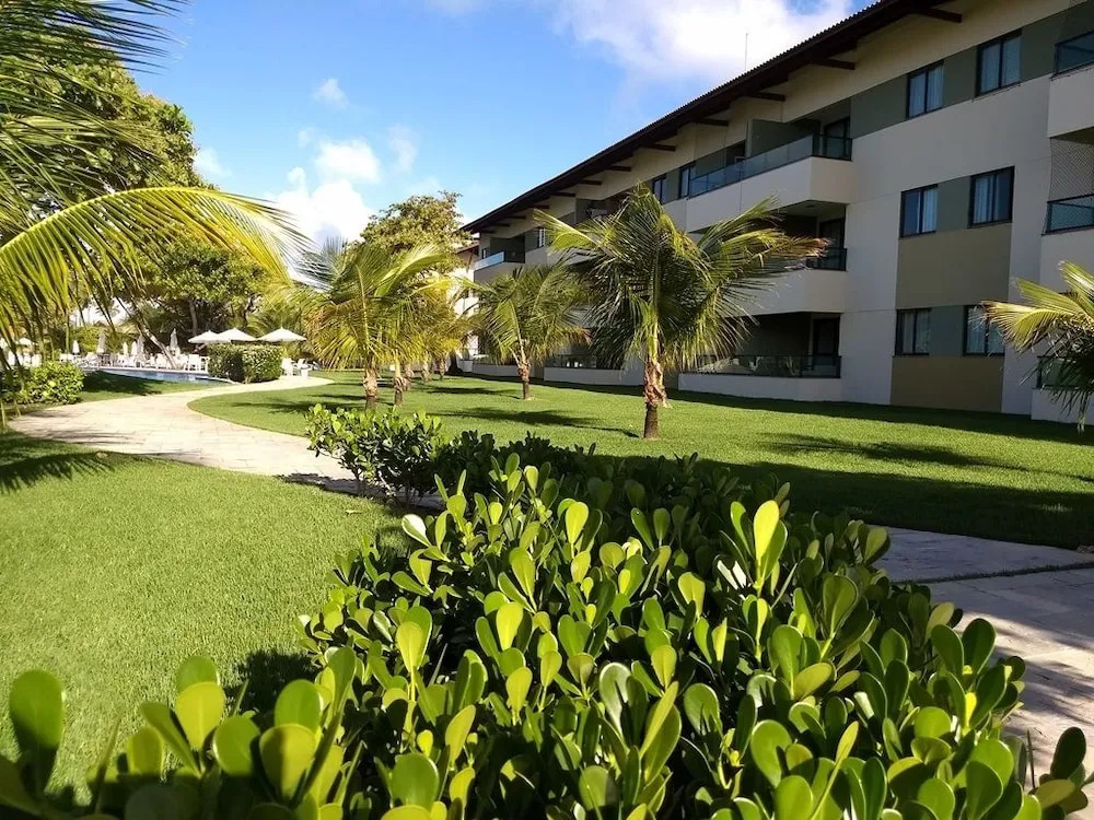 Carneiros Beach Resort by CTA