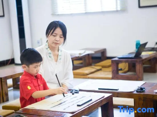Yinxian Bieyuan Hostel