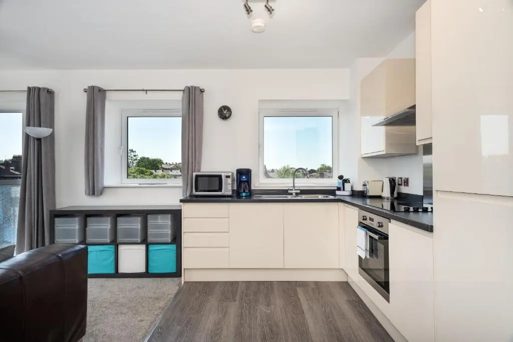 Entire 1 Bed - No. 45 - Free Parking - The Cosy Collection Ltd