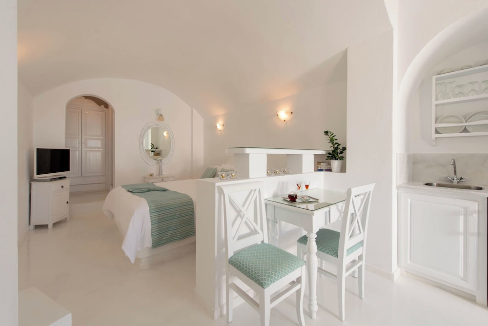 Anastasis Apartments and Spa