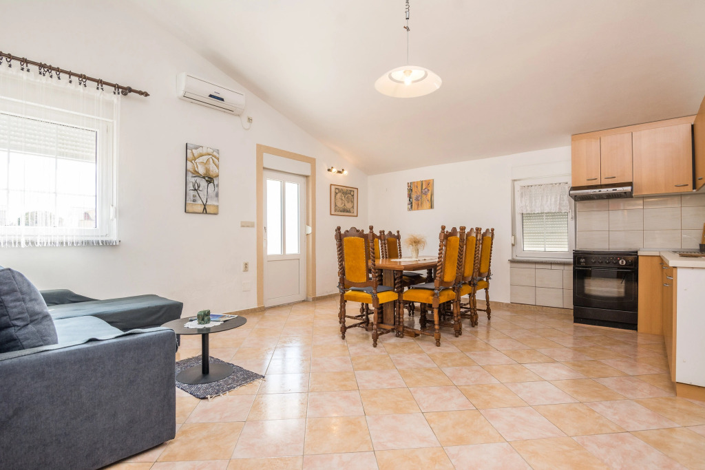 Seaview Apartment Varga 3