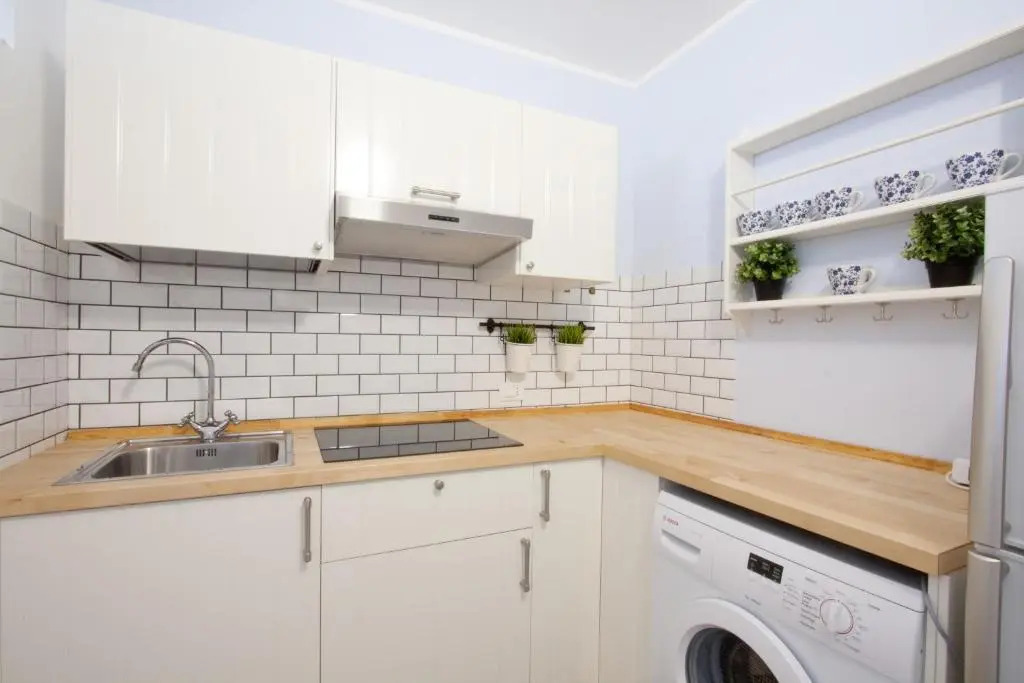 Apartment Avion
