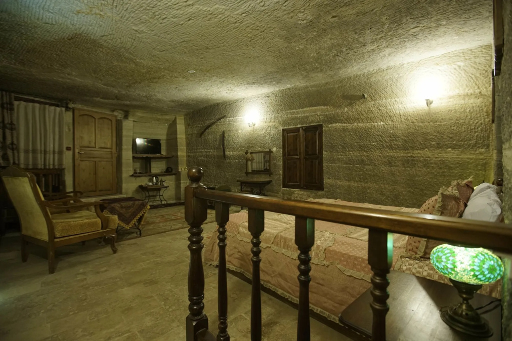 Chelebi Cave House