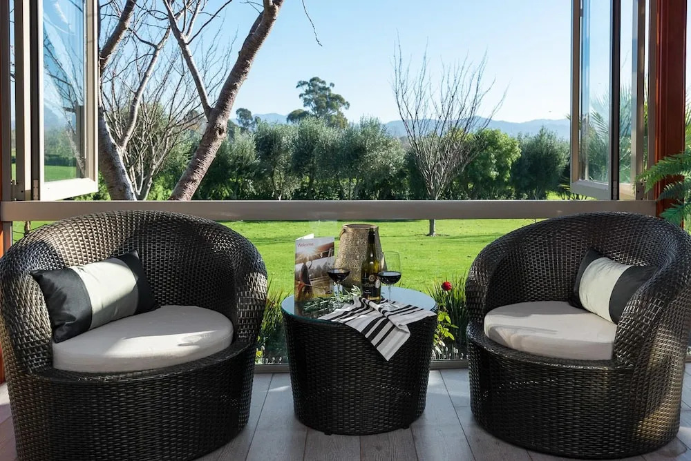 Aldaha Luxury Accommodation