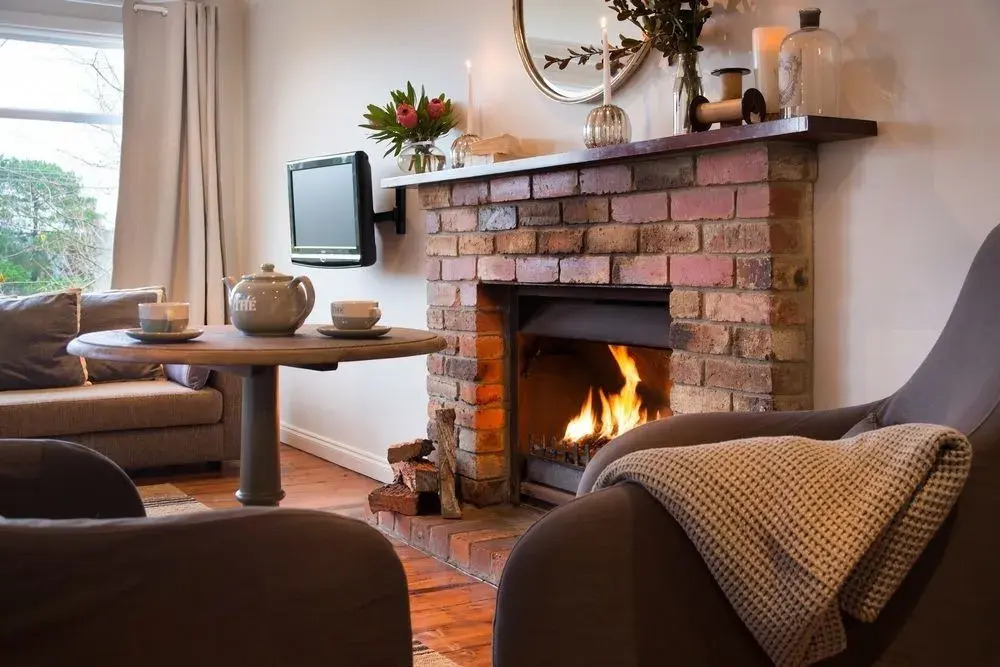 Azure Daylesford Guest House