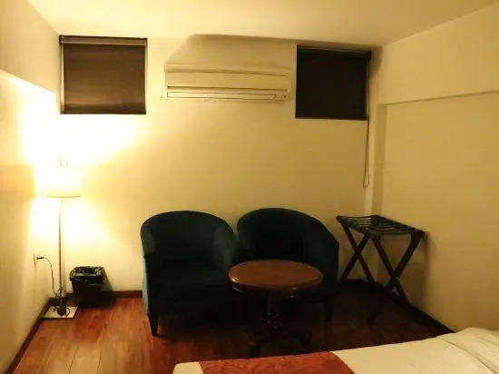 The Court Yard Hotel