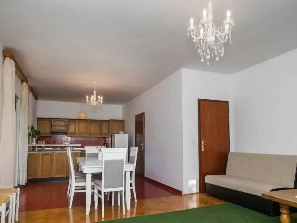 Well-appointed Apartment in Sibenik-brodarica