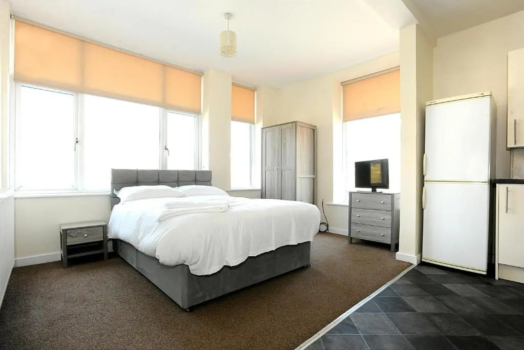 SELF CHECK-IN APARTMENT in CENTRAL HALIFAX