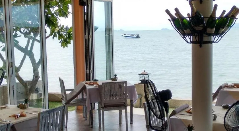 Ocean 11 Residence