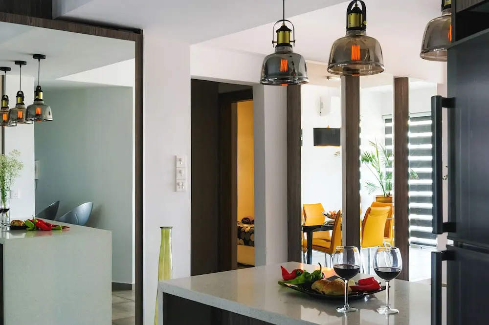 Levanco City Sea Business Suite