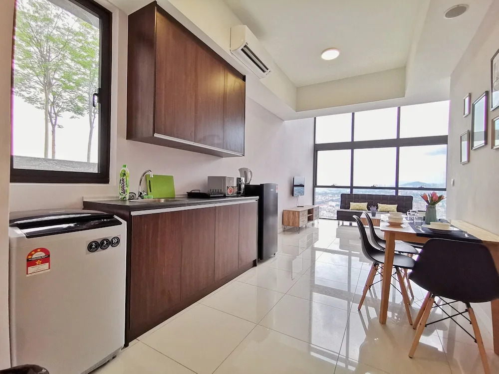 Eminent Suite at ICON City