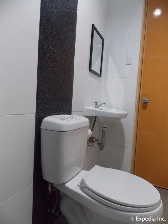 Sea Breeze Hotel