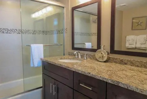 Carlos Pointe 612 2 Bedrooms 2 Bathrooms Condo
