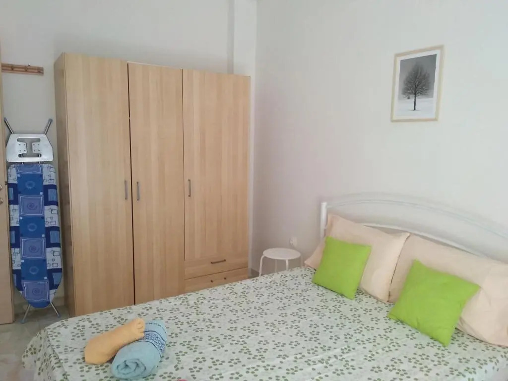 Istos Apartment 4