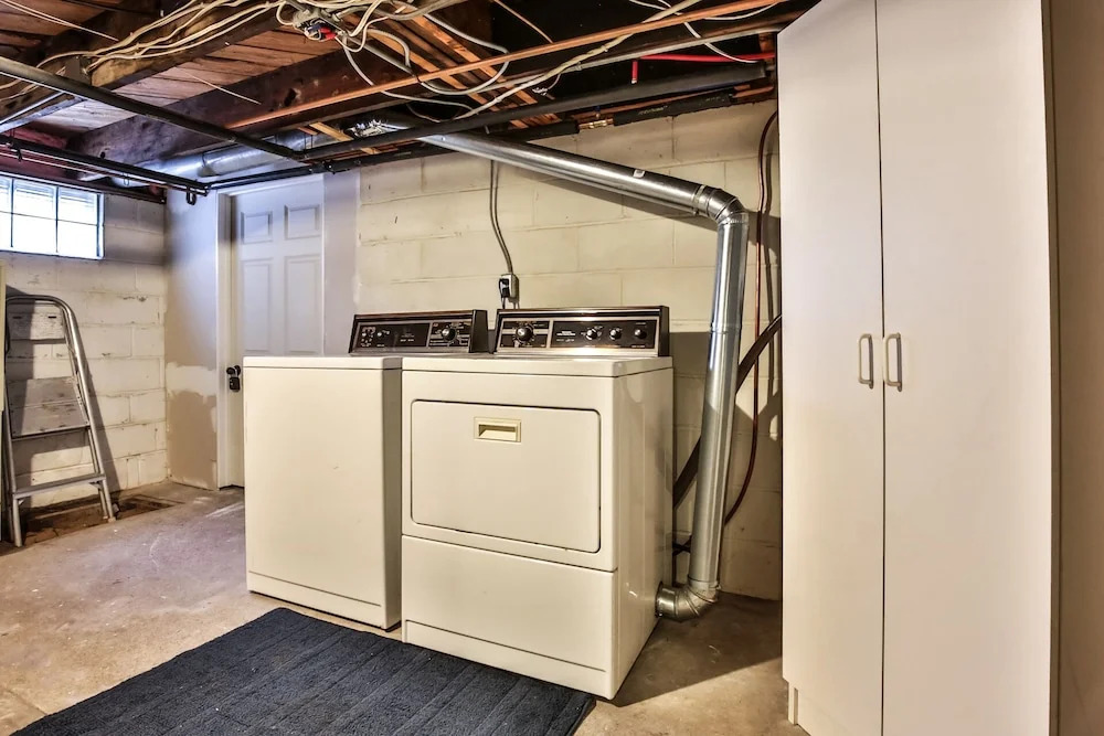 Porcupine Point - 4 Br Home