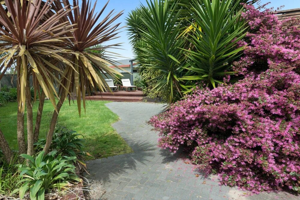 Awesome 4 Bed Beach House