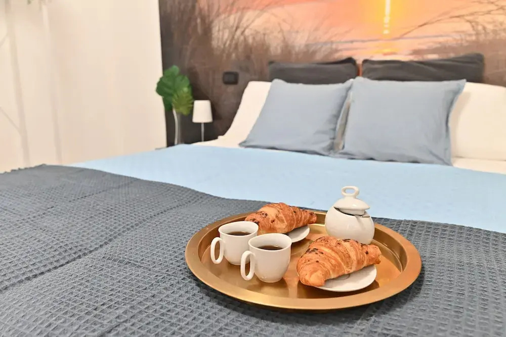 IzzHome Cozy Room