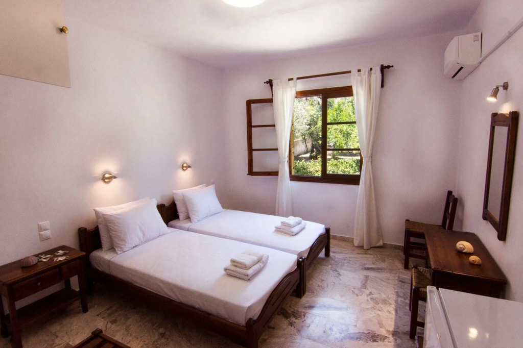 Naftilos Skiathos