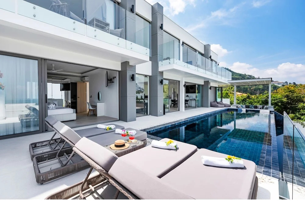 Luxury 5 Bedroom Modern Villa! KBR17