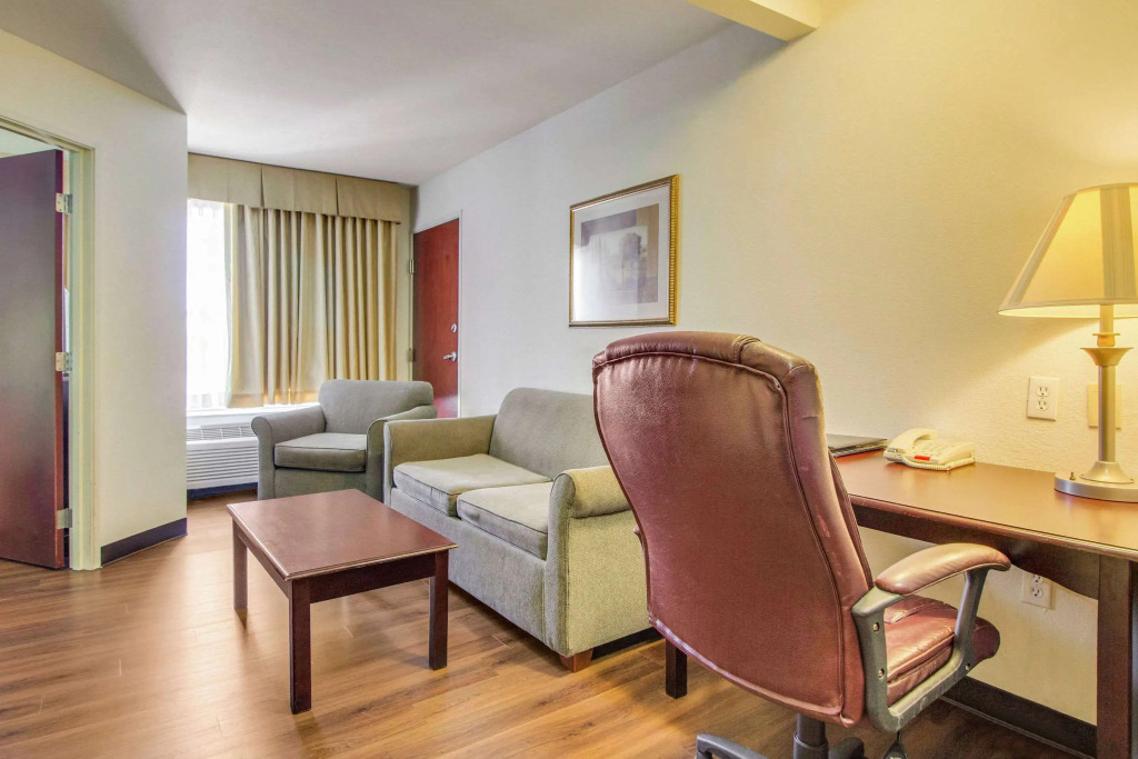 MainStay Suites Texas Medical Center-Reliant Park