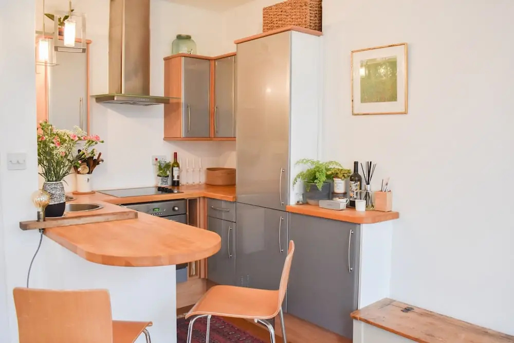 Bright 1 Bedroom Apartment in Seven Dials