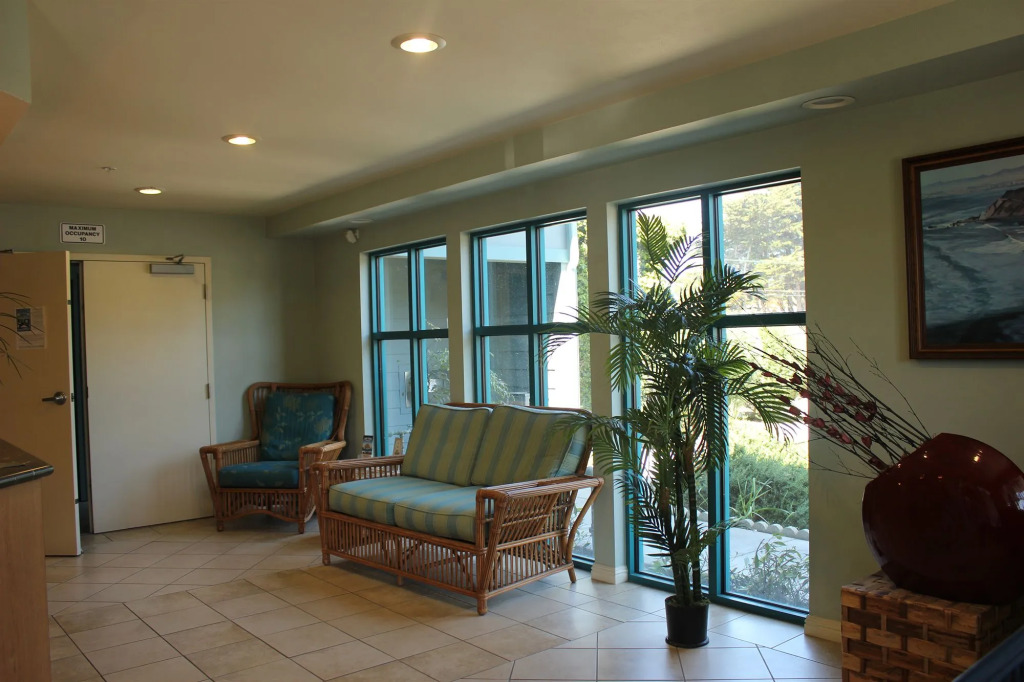 Morro Shores Inn And Suites