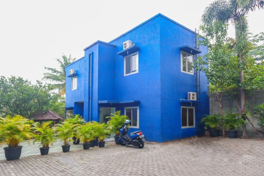 OYO 1967 Hotel House of Eva Syariah Near Rumah Sakit Umum Daerah Jagakarsa
