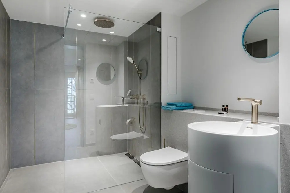 Brucklyn Suites