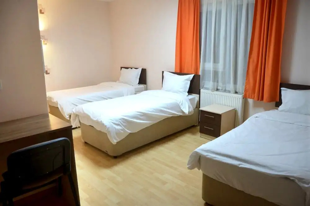 Yilton Otel