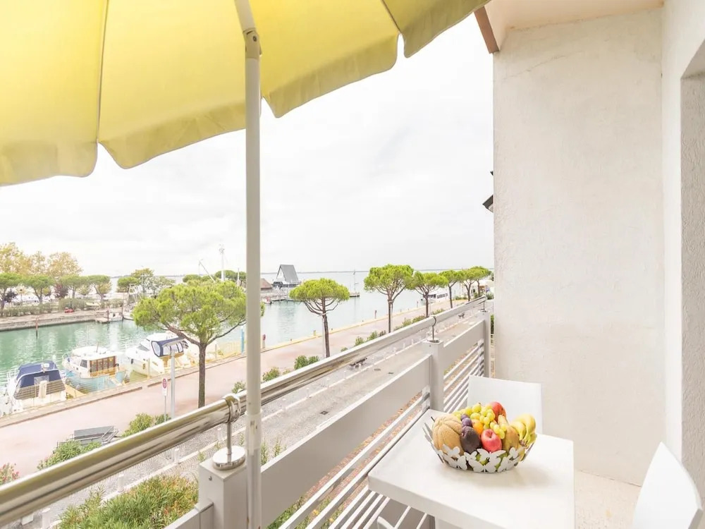 Experience Comfort in our Flat Near the Beach