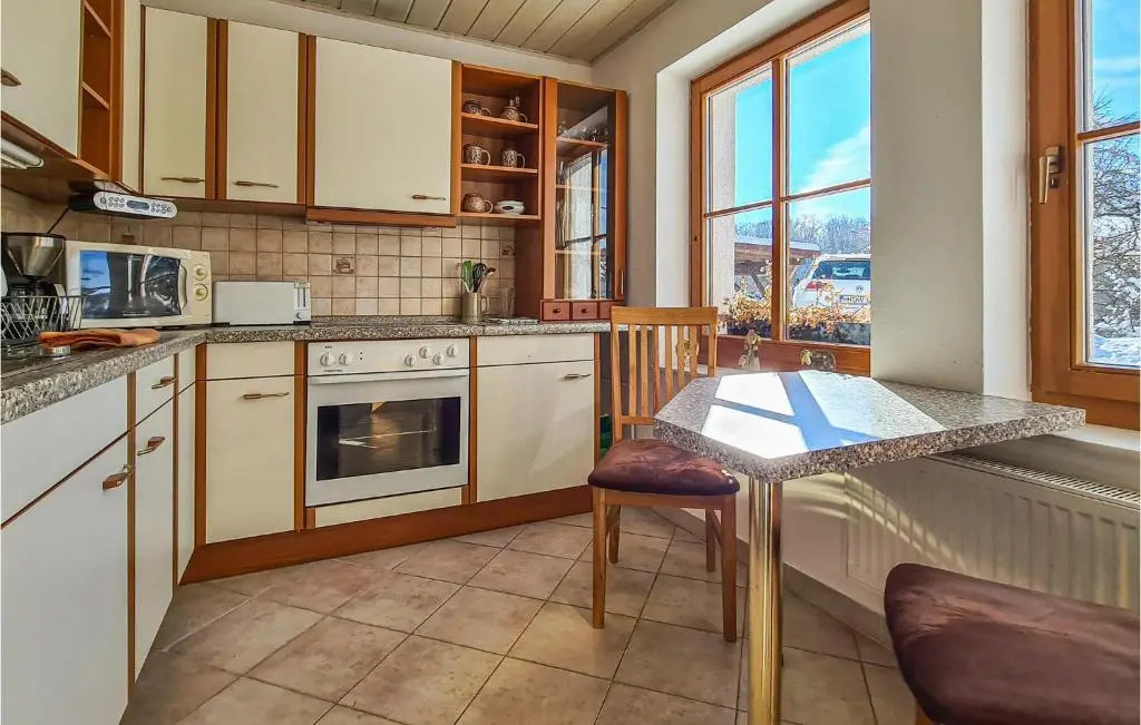 Awesome Home In Kranichfeld With Wifi
