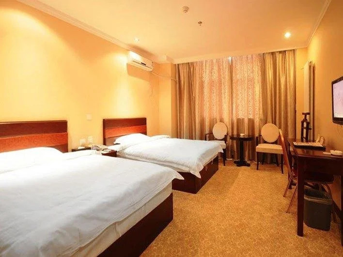 Sundo Carnival Business Hotel