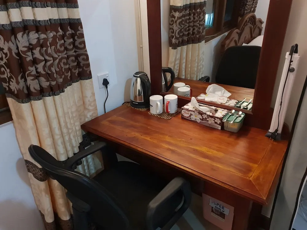 Trellis Apartment