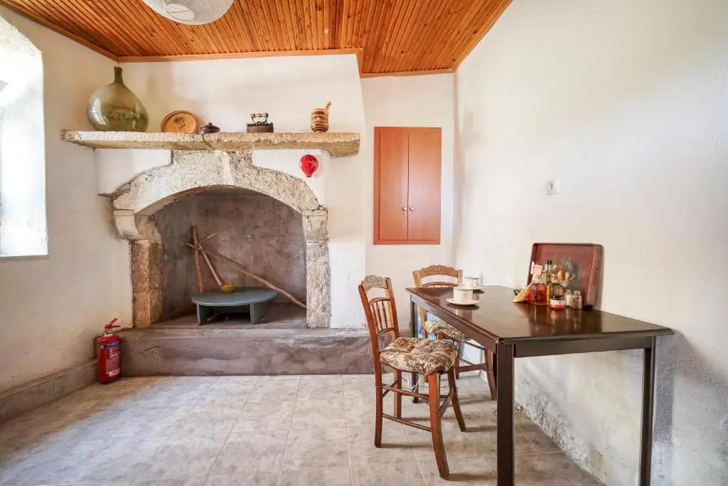 Serenity Courtyard village apartment