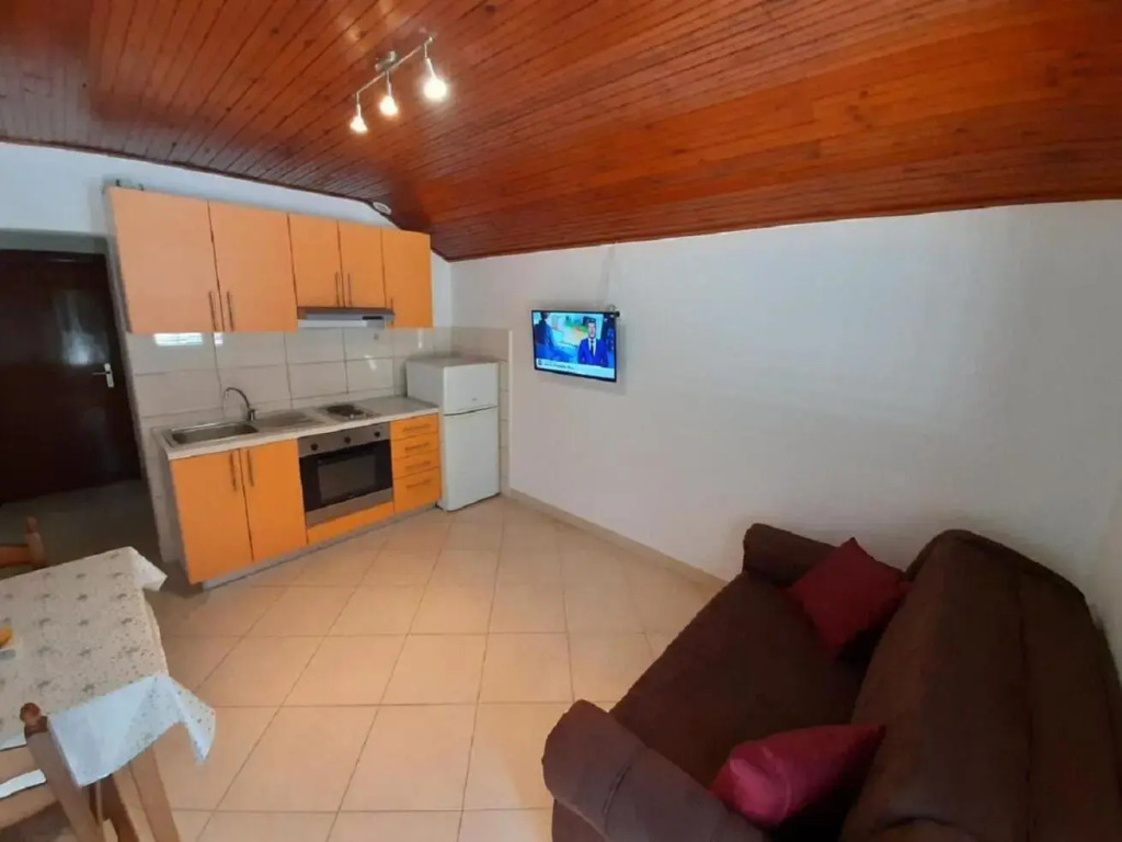 Apartments Rud - 15 m from sea