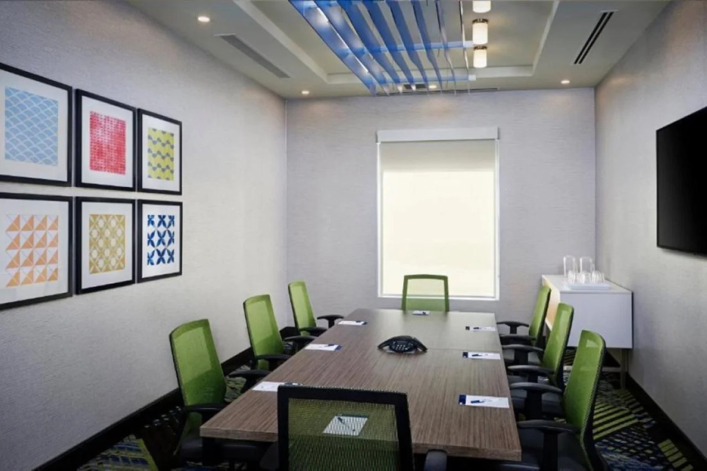 Holiday Inn Express - Sarnia - Point Edward by IHG