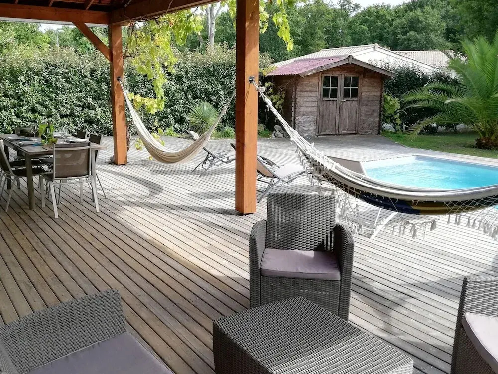 Holiday home with pool