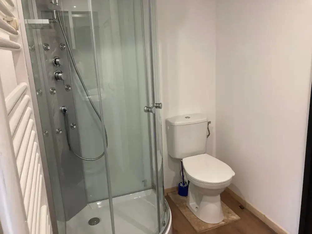 Spacious Holiday Home Near Omaha Beach