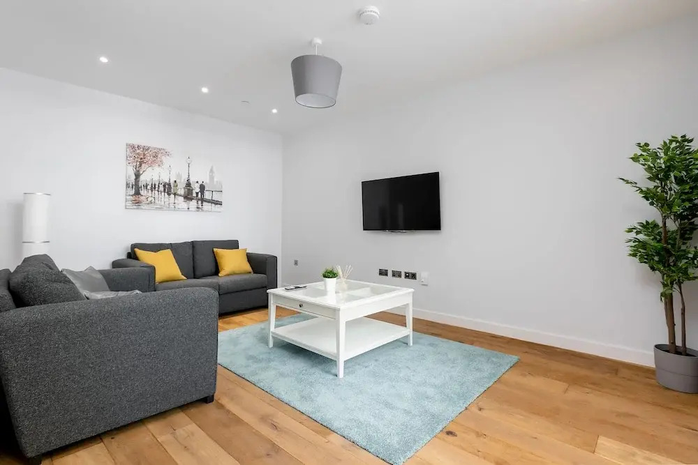 Modern Townhouse Near 02 Arena & Excel