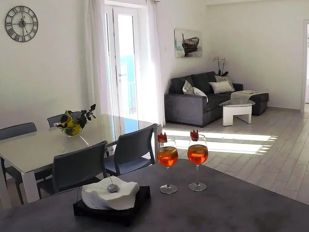Amore Rentals - Villa Anna