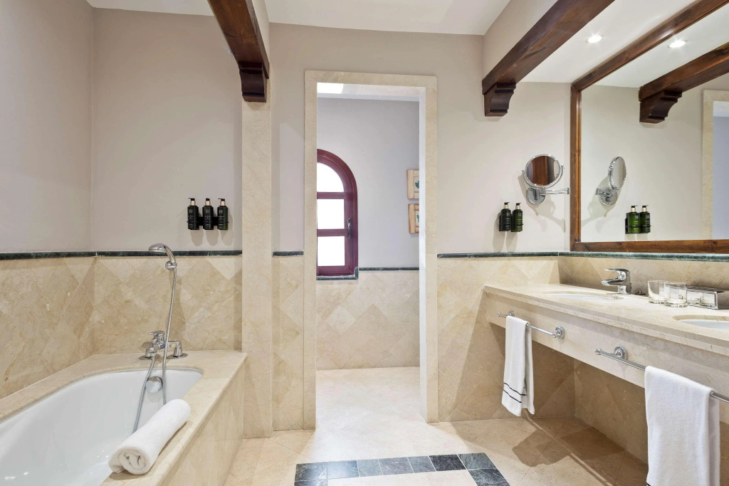 The Level at Meliá Villaitana