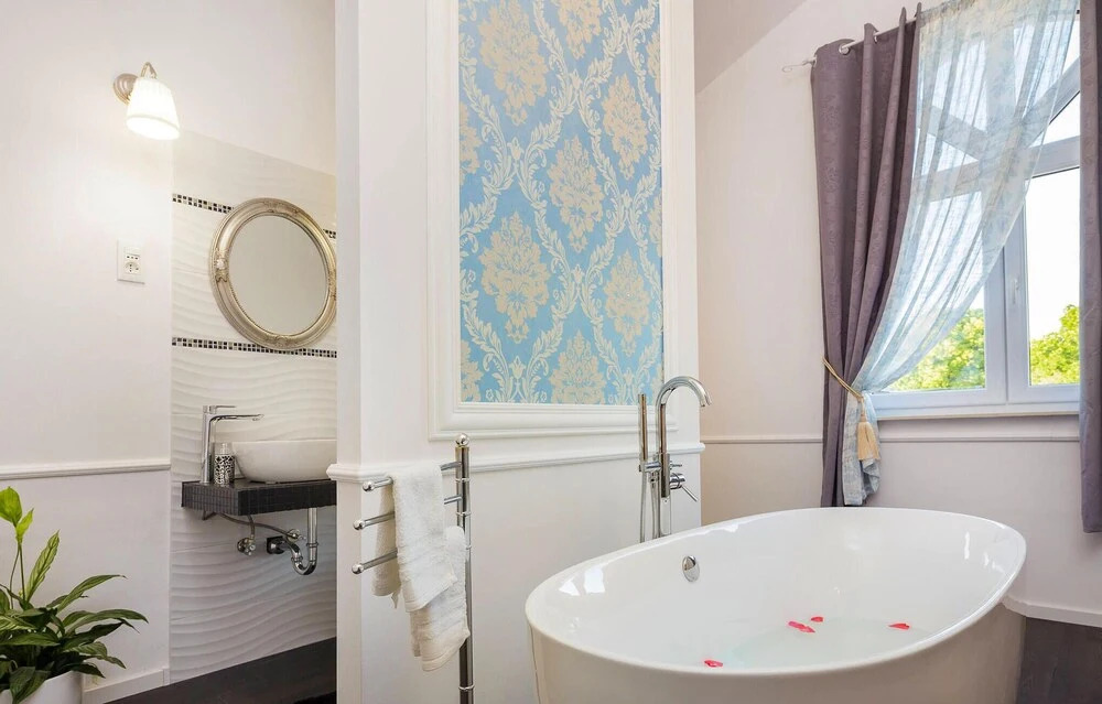 Awesome home in Sibenik w/ Outdoor swimming pool and 4 Bedrooms