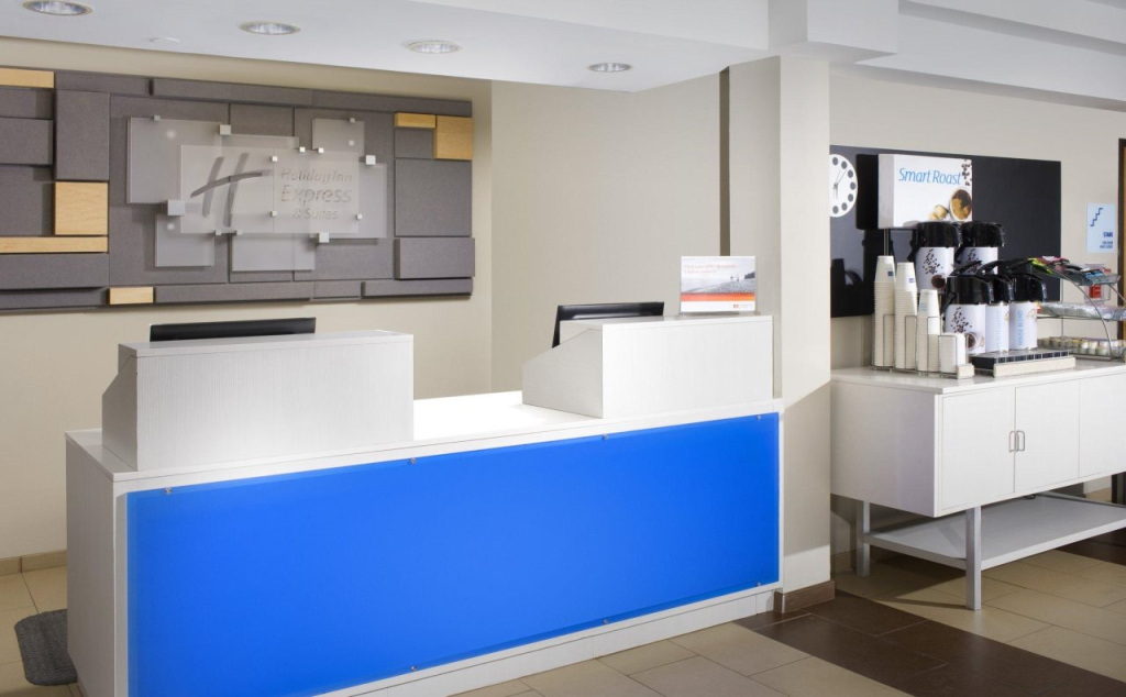 Holiday Inn Express & Suites San Antonio - Downtown Market Area by IHG