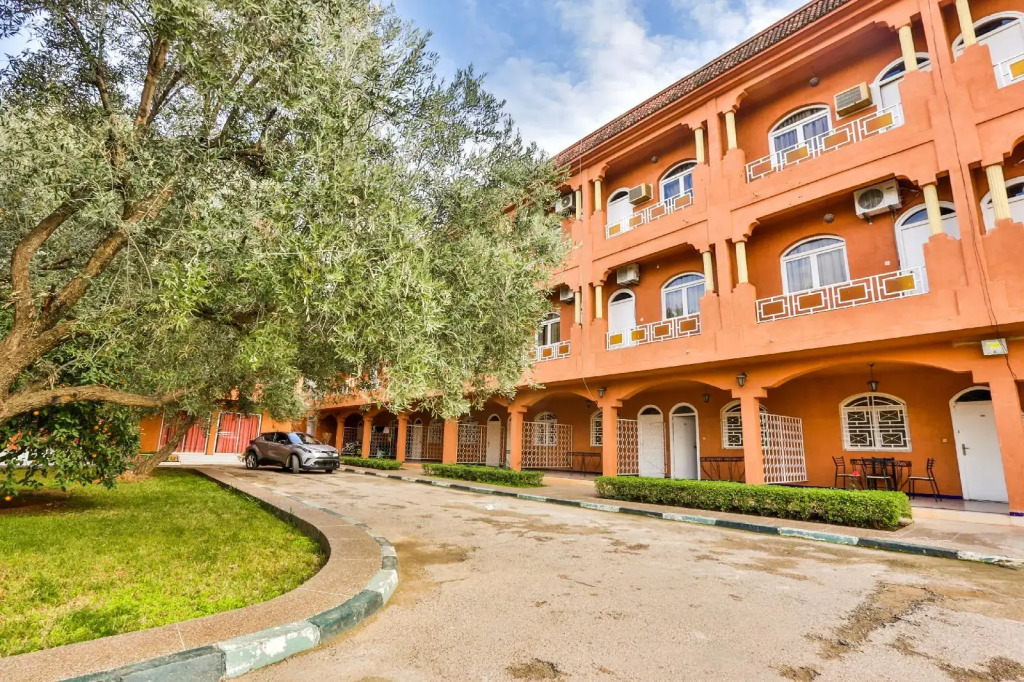 Hotel Al Bassatine