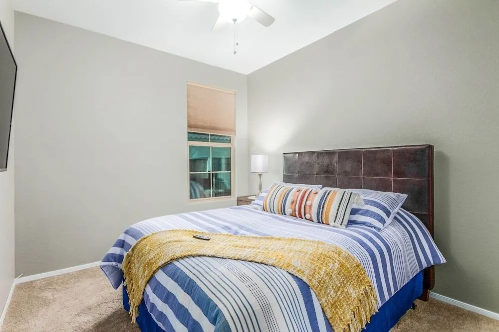 Tucana Seville Gilbert 3 Bedroom Home by RedAwning