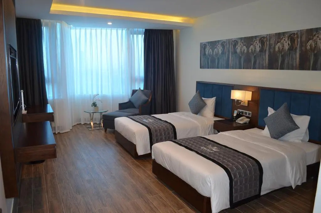 Eagle Hotel
