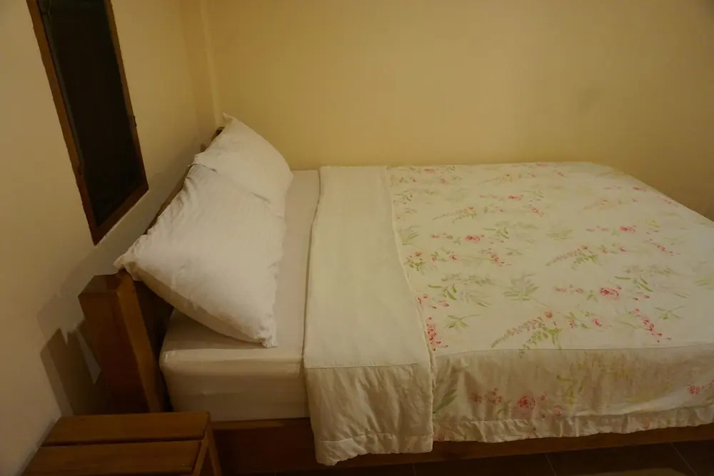 Ruean Bua Resort